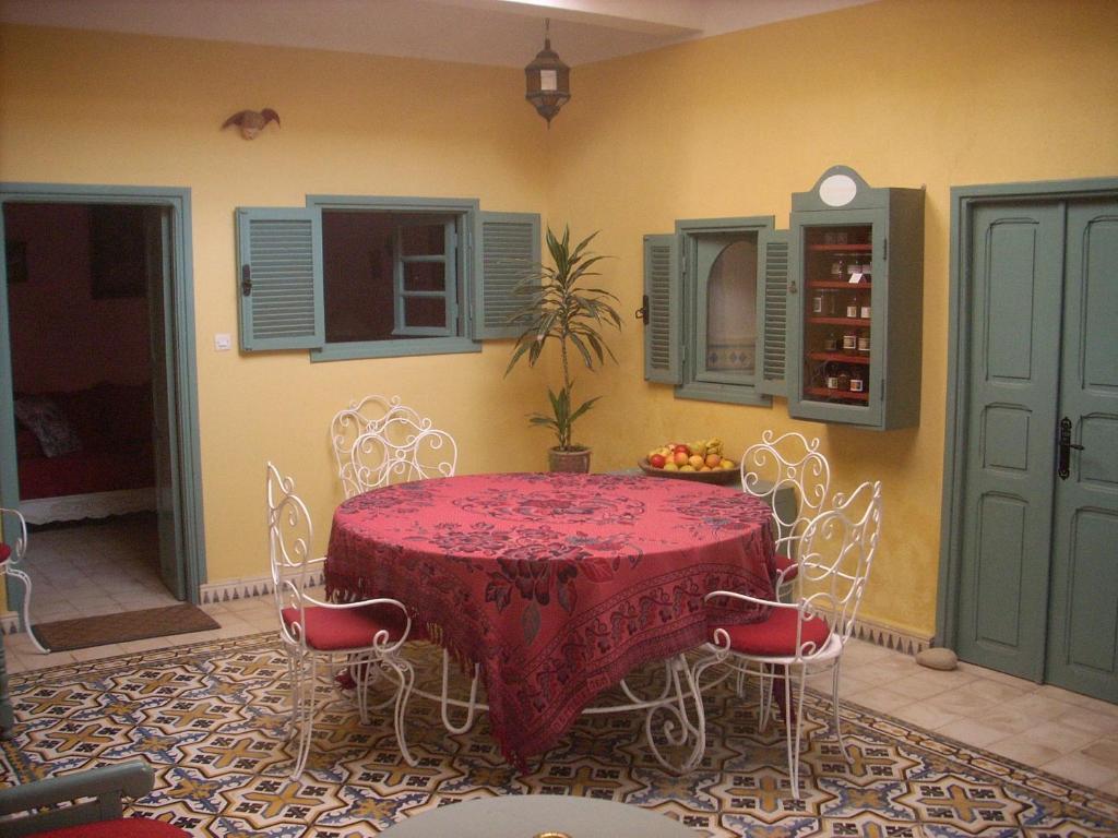 Dar Beldi Bed & Breakfast วาลิเดีย ห้อง รูปภาพ